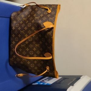 Never full medium 2017 bag